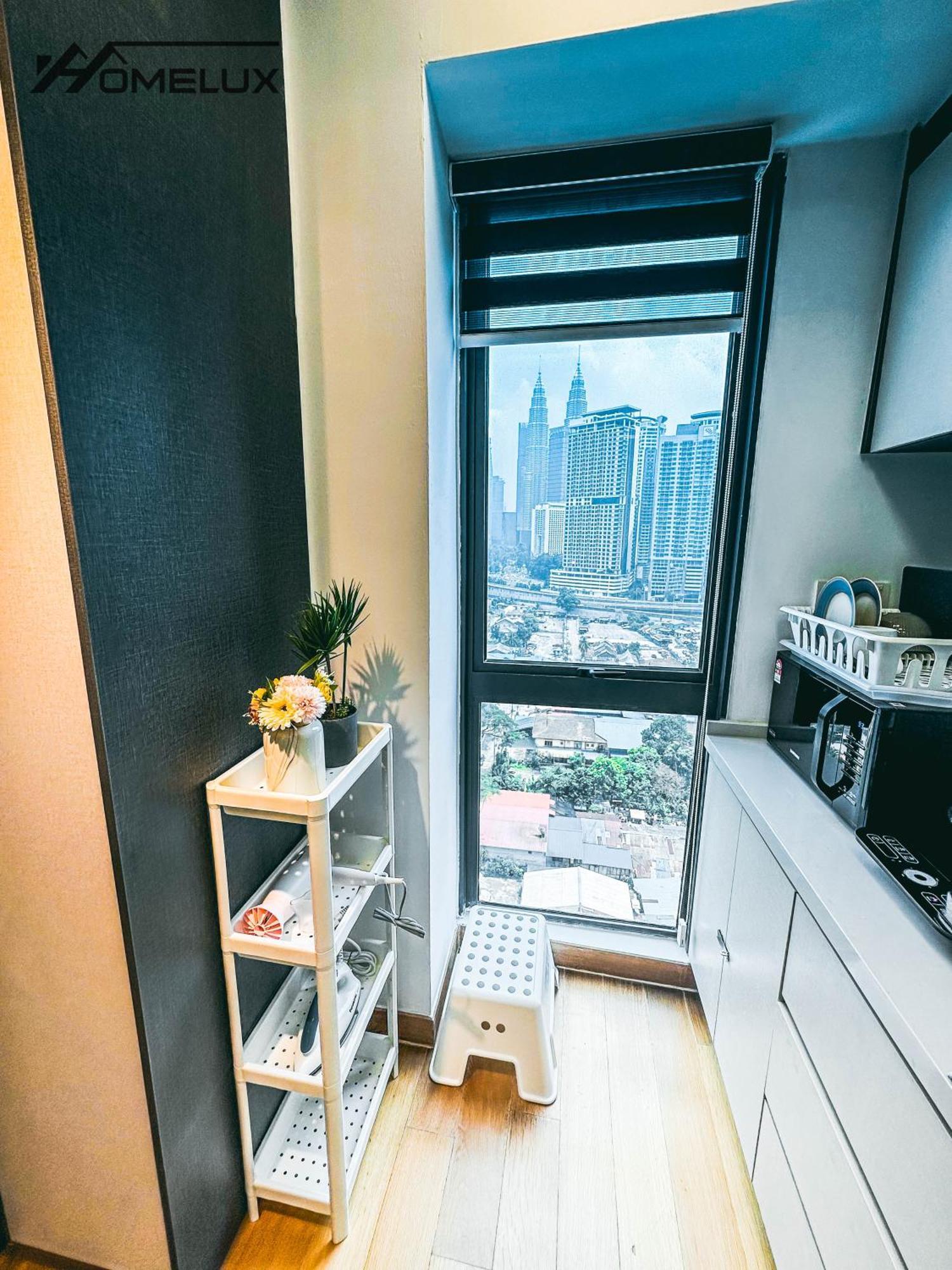 The Colony By Infinitum Best Pool View Klcc Trx Merdeka 118 Kl Tower Kuala Lumpur Exterior photo